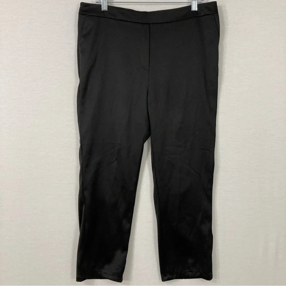 Chico's Black Office/Career Straight Leg Pull-on Ankle Pants Large
